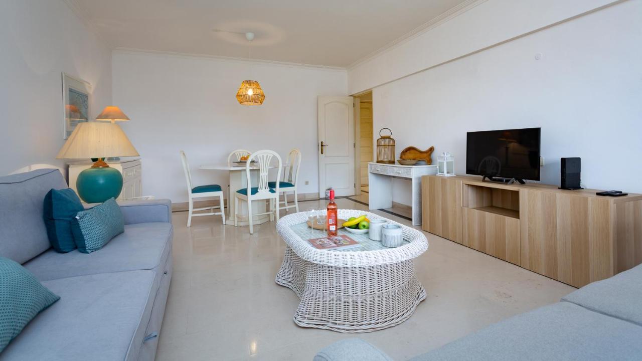 Marina 2Bdr Apartment With Balcony & Pool - 5Min From Beach By Lovelystay Quarteira Exterior foto